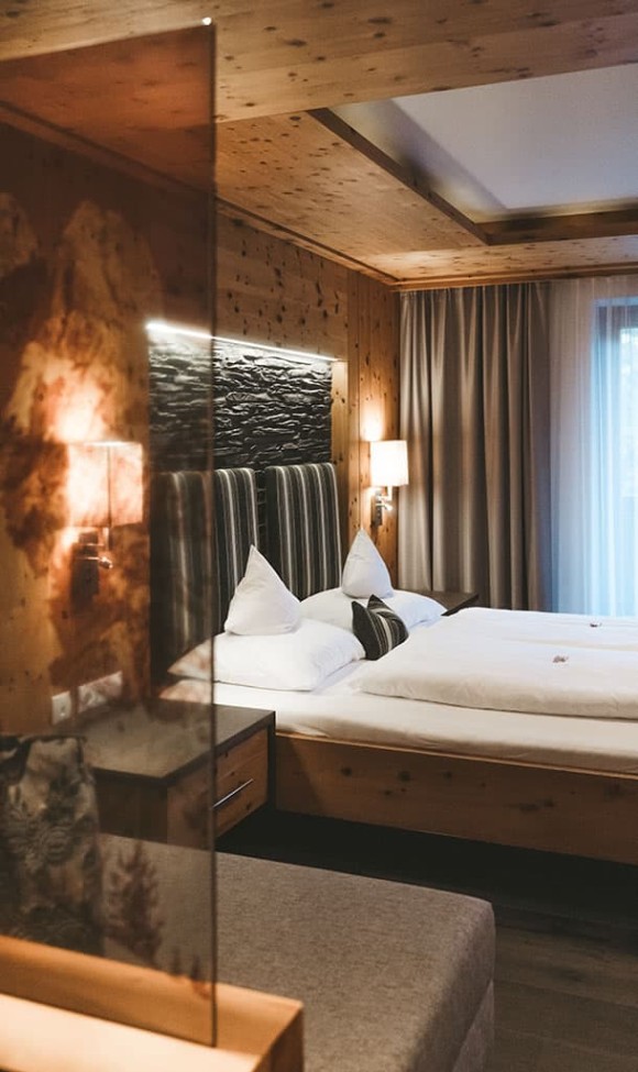 Gemütlich Wohnen im Doppelzimmer Zirbenstein